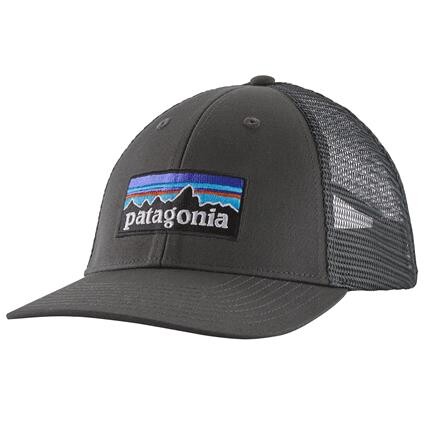 Patagonia P-6 Logo Lopro Trucker Hat - Grå